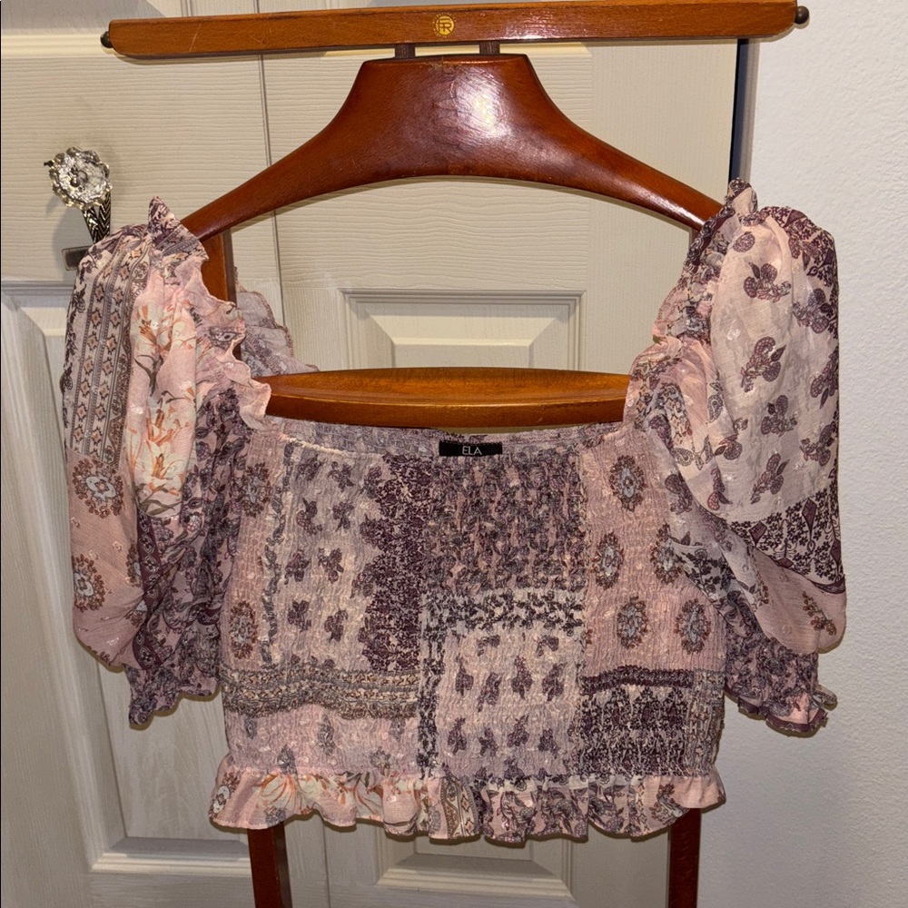 Floral Patchwork Puff Sleeve Top